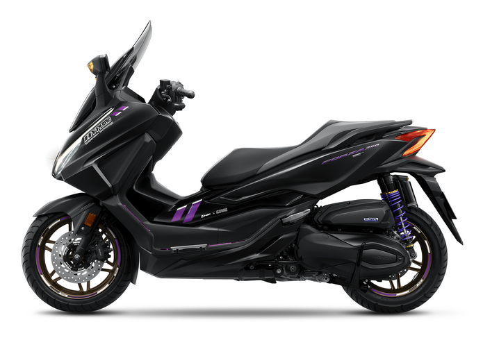 ไทยฮอนด้า เปิดตัว “FORZA350 HYPERRO SPECIAL EDITION”