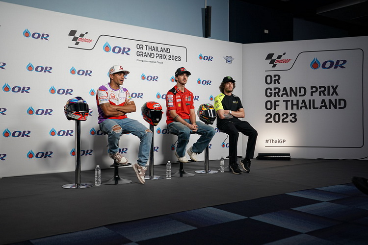 “นักบิดดาวดัง” สำรวจแทร็ก ก่อนลุยศึกโค้งสำคัญลุ้นแชมป์โลก