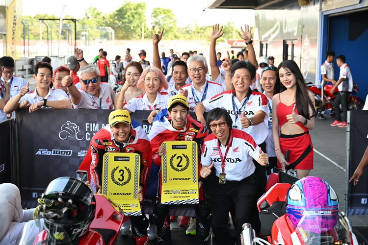 “ข้าวกล้อง-มุกข์” บิด CBR Series คว้าดับเบิ้ลโพเดียม “เอเชีย โปรดักชั่น250” เรซแรก เอเซียโร้ดเรซซิ่ง สนามสุดท้าย