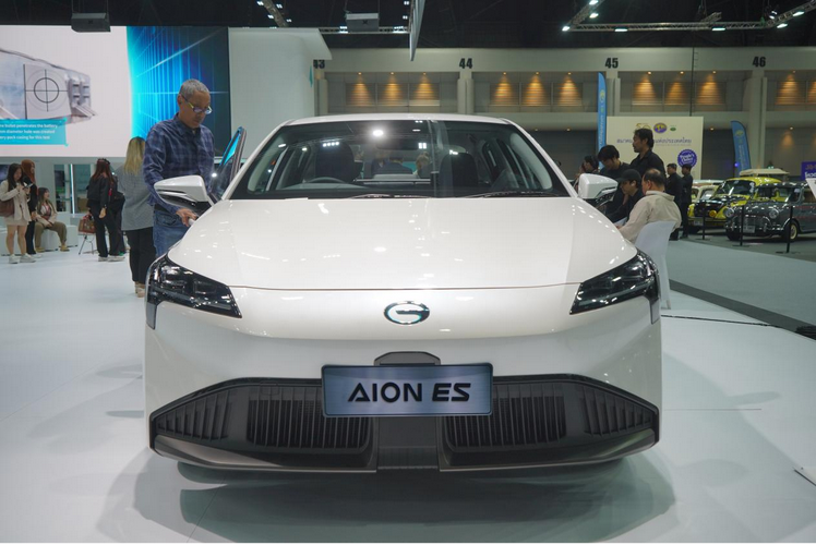 AION ES รถยนต์ไฟฟ้าเพื่อการขนส่งสาธารณะ