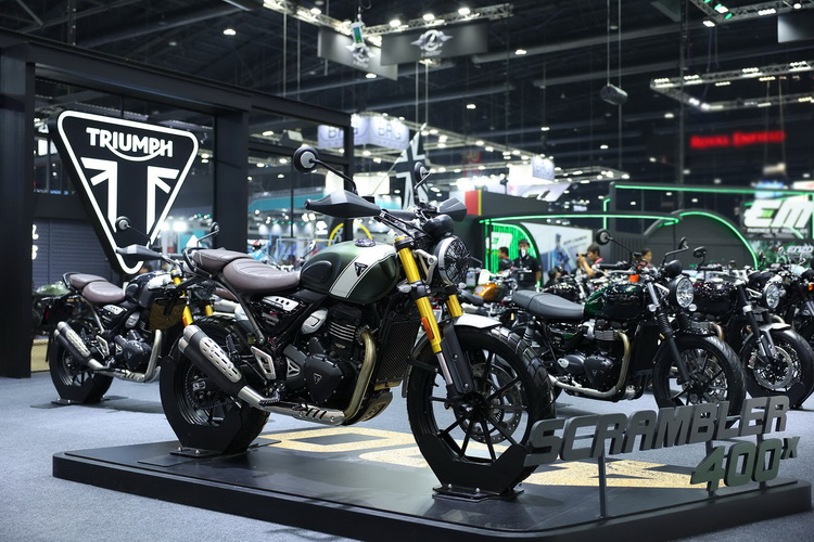 ไทรอัมพ์ มอเตอร์ไซเคิลส์ ผนึก 2 สำนักแต่งร่วมคัสตอม Speed 400 และ Scrambler 400 X