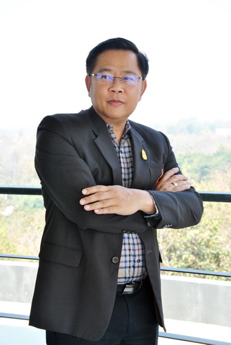 “มทร.ล้านนา” พร้อมลุยตั้งสถานีชาร์จรถยนต์ไฟฟ้าแบบควิกชาร์จ