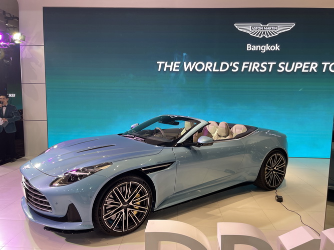 แอสตัน มาร์ติน แบงคอก เปิดตัว DB12 Volante