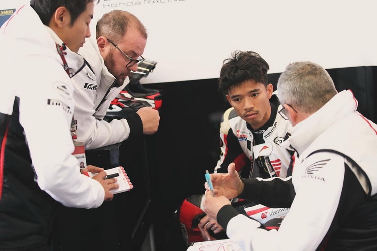 “ก้อง-สมเกียรติ” รั้งท็อป 5 เทสต์ โมโตทู วันที่ 2