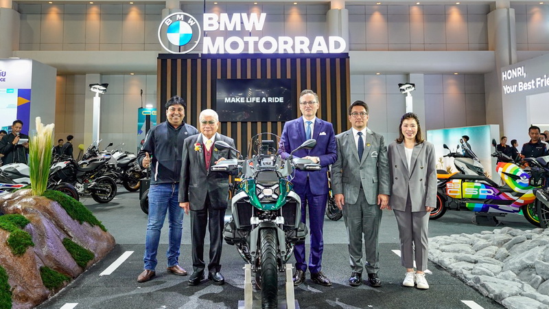 บีเอ็มดับเบิลยู มอเตอร์ราด เข้าสู่งานมอเตอร์โชว์ ครั้งที่ 45 ด้วยมอเตอร์ไซค์ 4 รุ่นใหม่