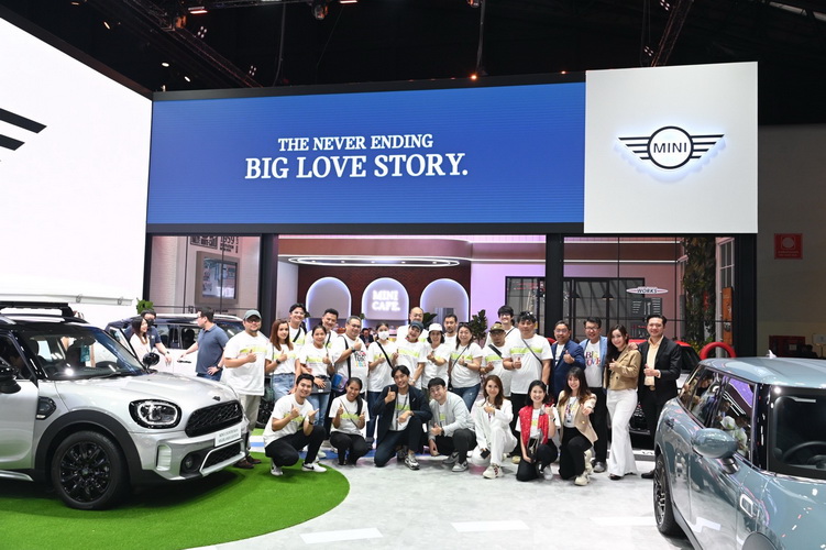 มินิ มิลเลนเนียม ออโต้ พาชาวเดอะแก๊ง มินิ ย้อนรอยร้านอร่อยในตำนาน