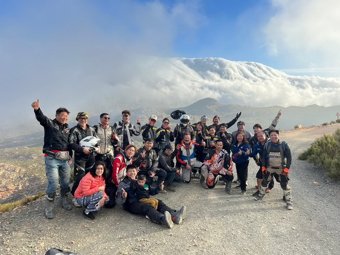 ฮอนด้าบิ๊กไบค์ พาเหล่าไบค์เกอร์ พิชิตแอฟริกาใต้