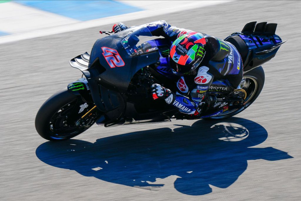 Diggia แซง Viñales ไปอยู่ที่ P1, Yamaha เปิดตัวมอเตอร์ไซค์โฉมใหม่ในการทดสอบของเฆเรซ