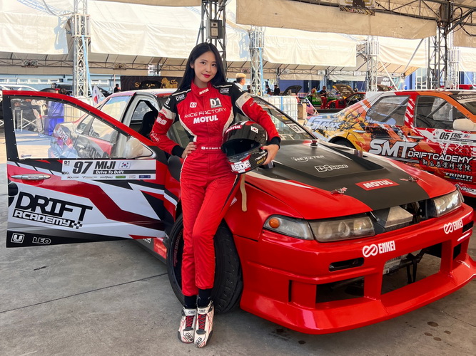 Miji Kang Korean Drifting Sensation แข่งขัน D1GP Series ในประเทศไทย