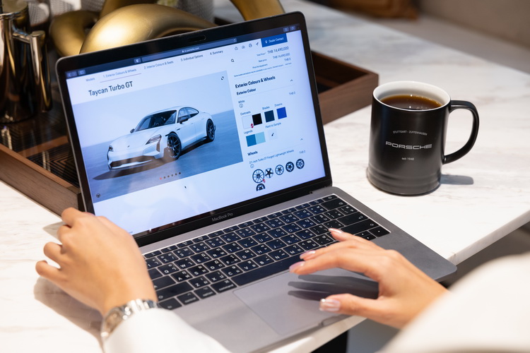 Porsche Finder แพลตฟอร์มแห่งการซื้อรถสปอร์ตปอร์เช่ สะดวก ครบ จบในคลิกเดียว
