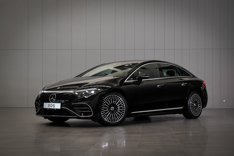 เป็นเจ้าของ EQS 500 ด้วยข้อเสนอแบบ Worry-Free