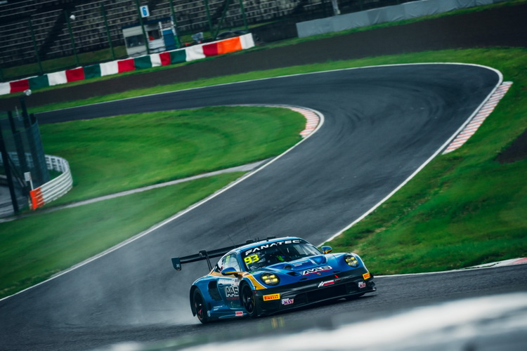 “เต๊อะ วุฒิกร อินทรภูวศักดิ์” และทีมเมทชาวสวีเดน สู้สุดใจ ในศึก Fanatec GT Asia Powered by AWS 2024 – Round 4