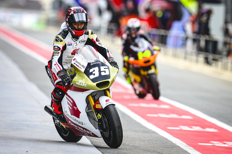 “ก้อง-สมเกียรติ” พร้อมลุย โมโตทู สนาม 10 ซิลเวอร์สโตน