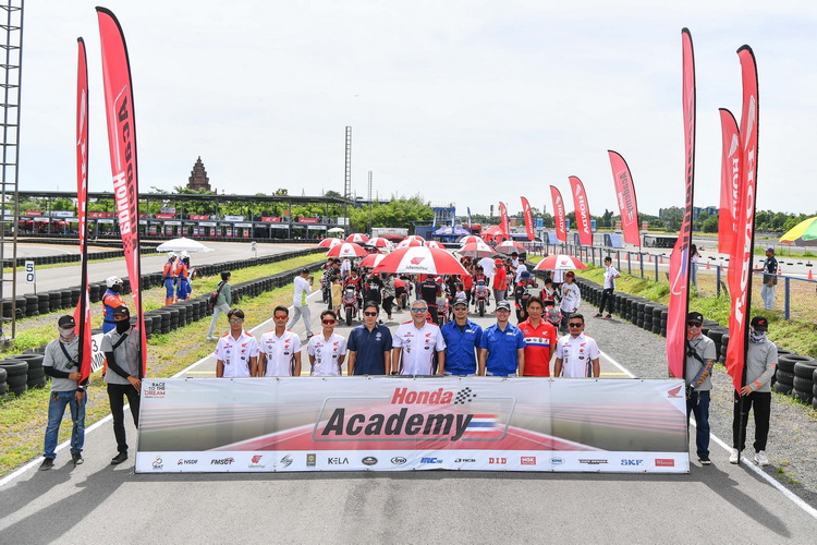 Honda Academy Thailand 2024 ท้าทายฝีมือนักบิดเยาวชนฝึกทักษะแบบเรซ โปรแกรม