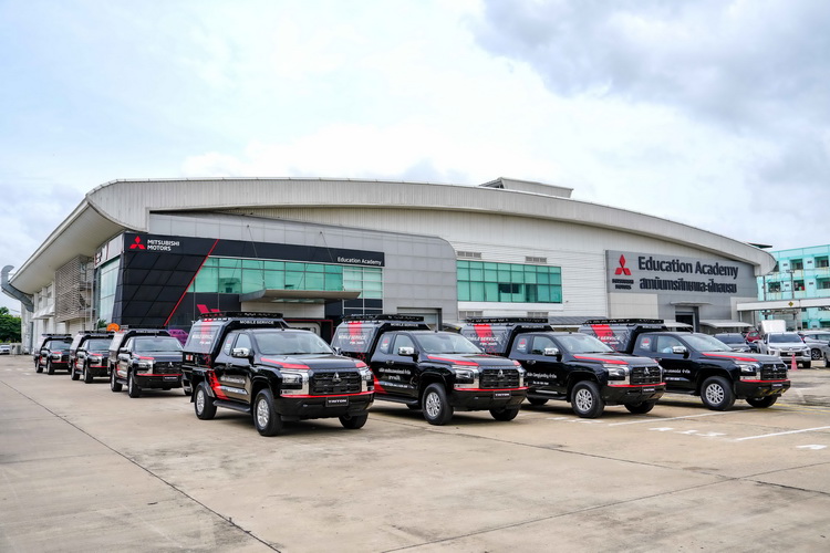 เปิดตัว”มิตซูบิชิ โมบายเซอร์วิส” รถบริการนอกสถานที่รุ่นใหม่ล่าสุด!