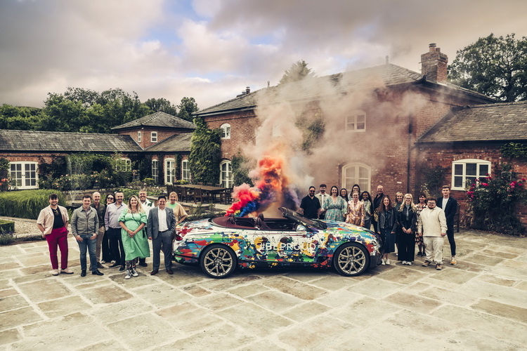 เบนท์ลีย์ มอเตอร์ส เผยโฉม Pride Car คันล่าสุด