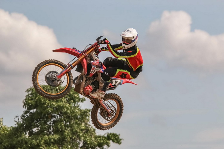 “อินทรีแซงค์-กฤษฎา” คว้าโพเดียมปิดฤดูกาล FMSCT Thailand Motocross Championship 2024