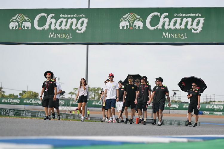 “มาร์ติน-บันยาญ่า-มาร์เกซ” นำทัพแถลงก่อนแข่ง-สำรวจแทร็กสนามช้างฯ และร่วม Pre Event ต้อนรับสู่ MotoGP