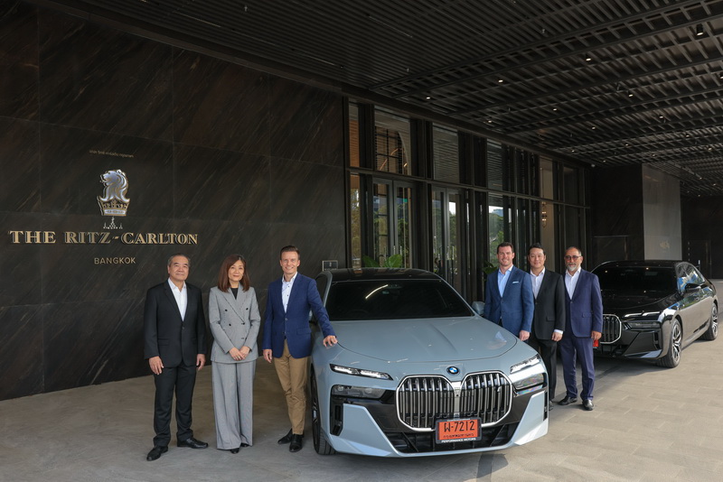 บีเอ็มดับเบิลยู ประเทศไทย ร่วมมือกับโรงแรม เดอะ ริทซ์-คาร์ลตัน กรุงเทพฯ