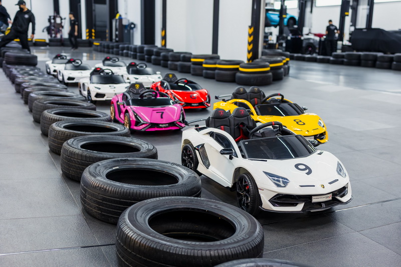 เรนาสโซ มอเตอร์ ฉลองวันเด็กสุดหรรษา ในงาน LAMBORGHINI BANGKOK FAMIGLIA DAY 2025