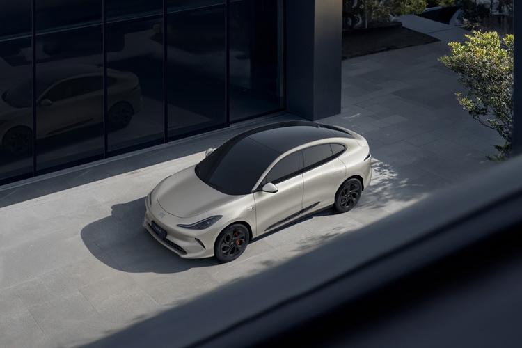 “NEW MG IM6” พร้อมบุกตลาดไทย ในเดือนมีนาคมนี้