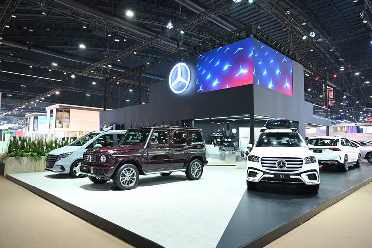 เมอร์เซเดส-เบนซ์ เปิดบ้านรับคอมมูนิตี้ “Friend with Benz” พร้อม 3 เพื่อนใหม่ จากครอบครัว Mercedes-AMG