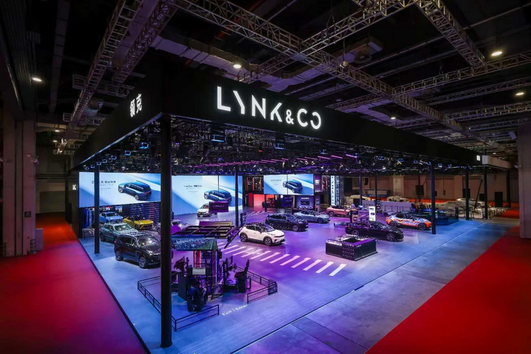 ZEEKR 9X และ Lynk & Co 900 เปิดตัวครั้งแรกในงาน Shanghai Auto Show 2025